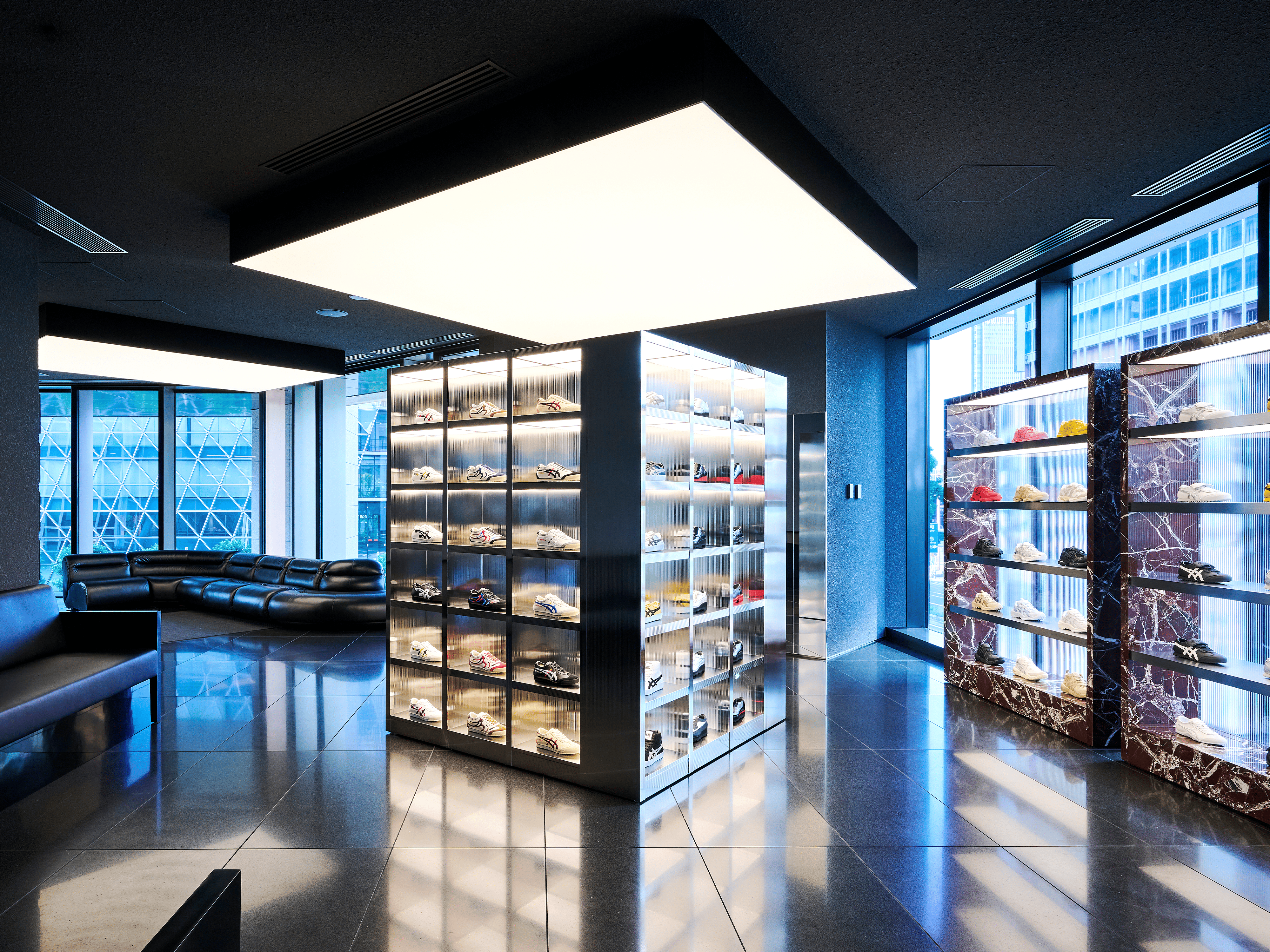 Inside Onitsuka Tiger Nagoya, Second Floor / オニツカタイガー