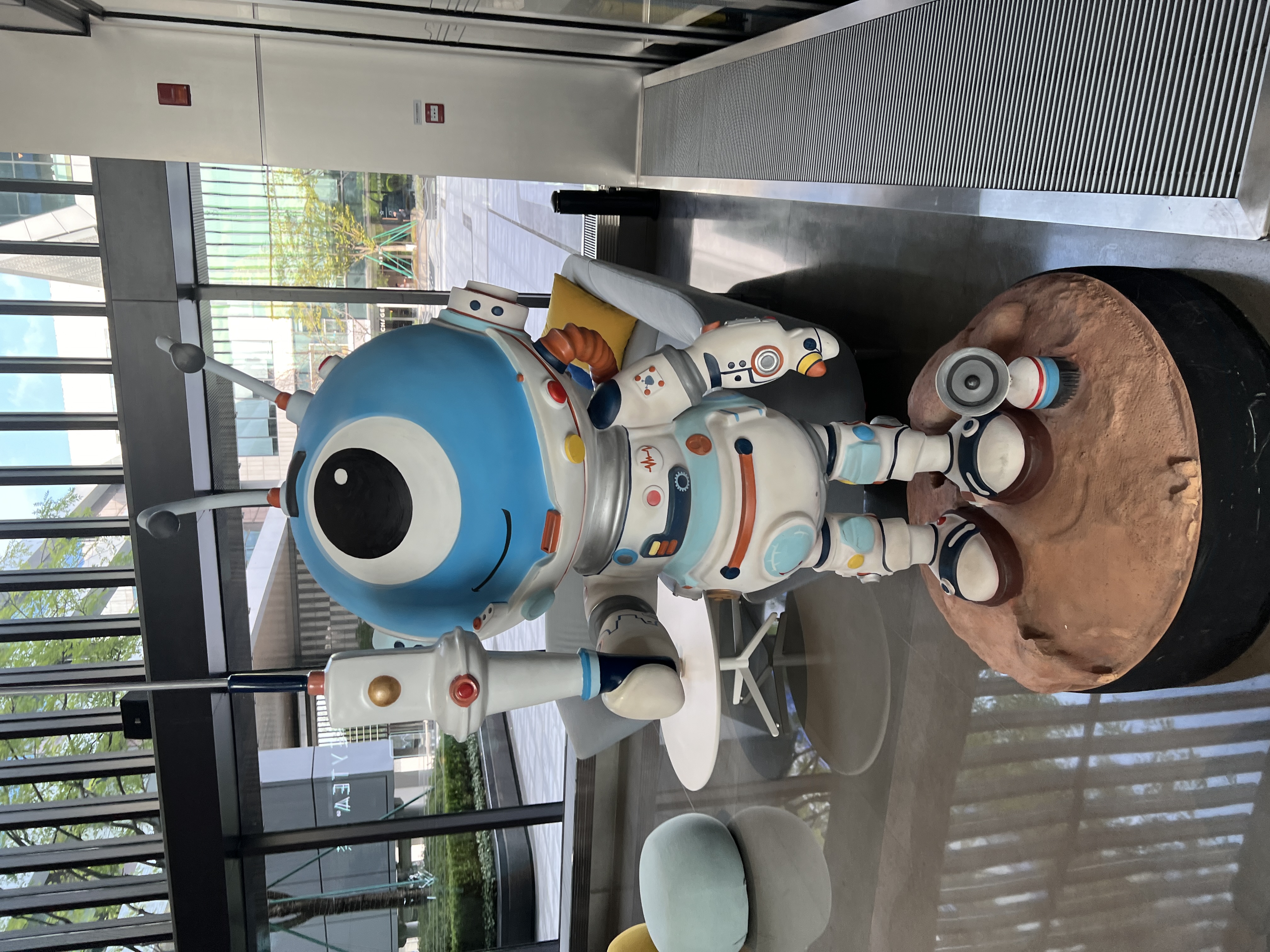 Space Ant of Ant Group! / The Once Times